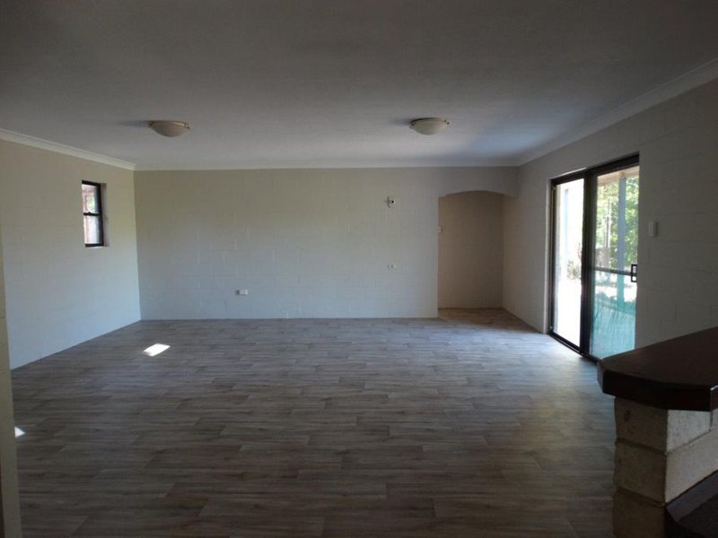 Photo - 486 Cross Road, Euleilah QLD 4674 - Image 11