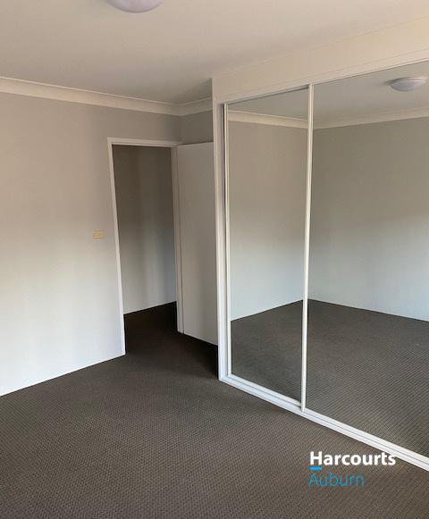 Photo - 4/87 Northumberland Road, Auburn NSW 2144 - Image 2