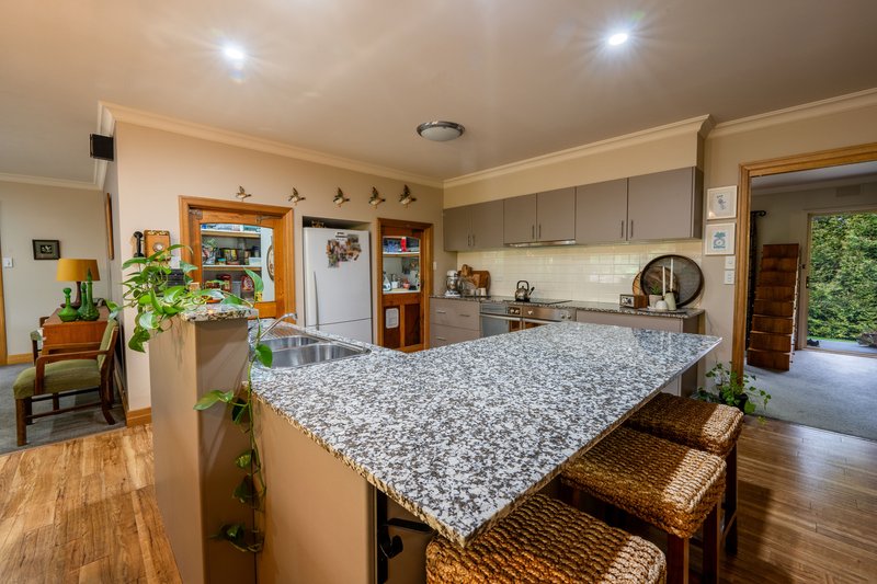 Photo - 487 Princes Highway, Bolwarra VIC 3305 - Image 8