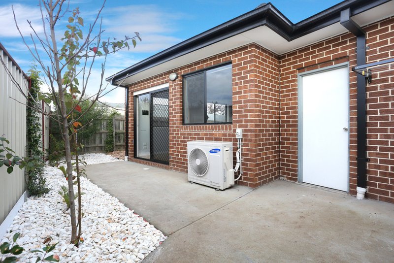 Photo - 4/87 The Boulevard, Thomastown VIC 3074 - Image 7