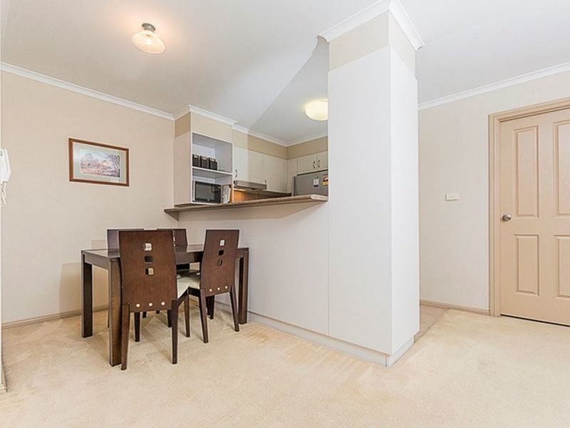 Photo - 48/72 Wentworth Avenue, Kingston ACT 2604 - Image 5