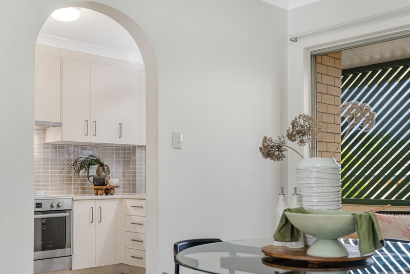 Photo - 4/88 Bayview Terrace, Clayfield QLD 4011 - Image 4