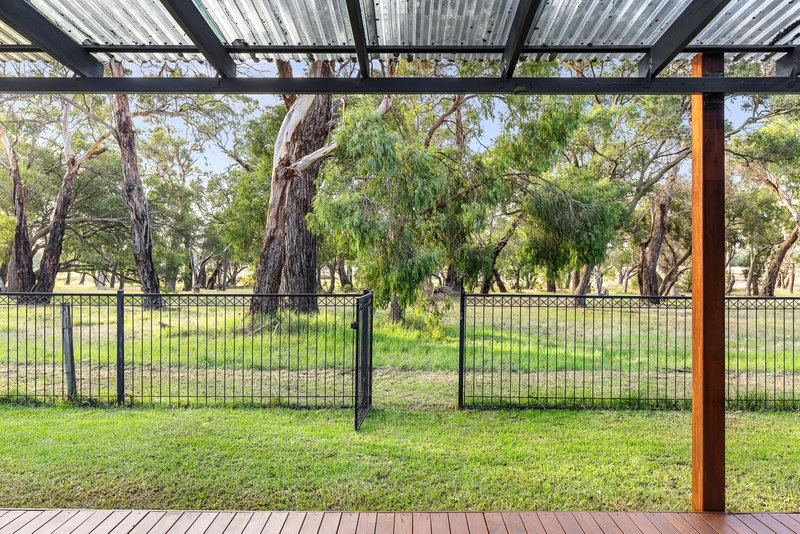 Photo - 4/88 Creswell Street, Crib Point VIC 3919 - Image 12