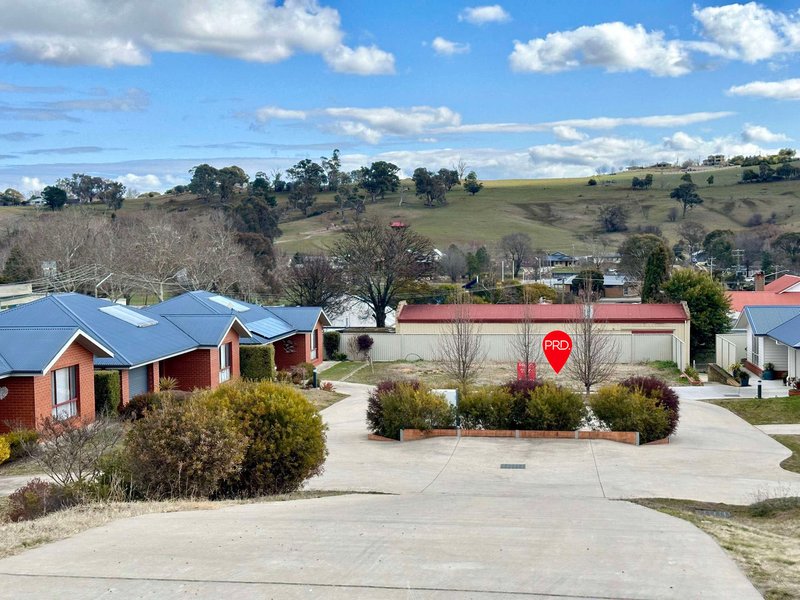 Photo - 4/89-93 Winton Street, Tumbarumba NSW 2653 - Image 2