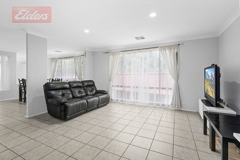 Photo - 489 Box Road, Jannali NSW 2226 - Image 2