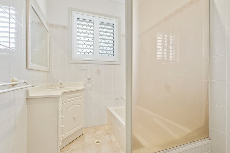 Photo - 4/89 Harrow Road, Bexley NSW 2207 - Image 6