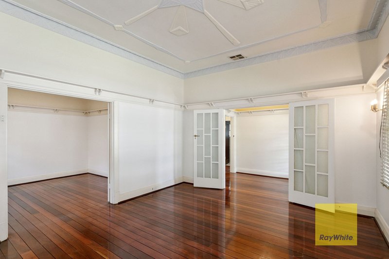 Photo - 489 Stirling Highway, Cottesloe WA 6011 - Image 4