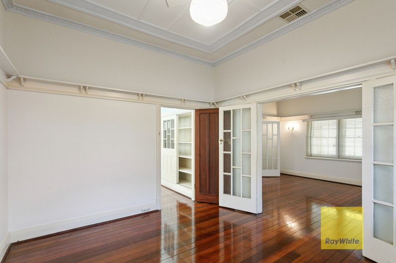 Photo - 489 Stirling Highway, Cottesloe WA 6011 - Image 5