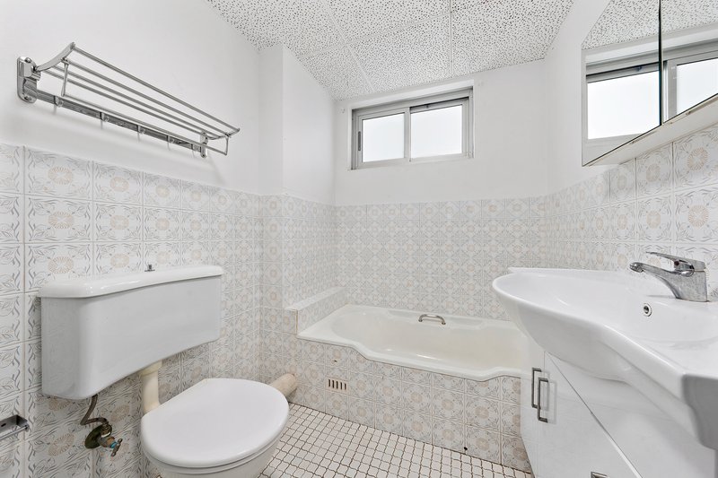 Photo - 4/892-900 Pacific Highway, Chatswood NSW 2067 - Image 6