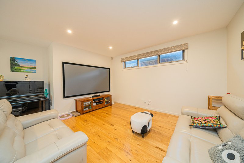 Photo - 48a Begonia Street, Box Hill South VIC 3128 - Image 3