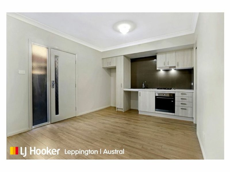 Photo - 48A Colenso Circuit, Edmondson Park NSW 2174 - Image 3