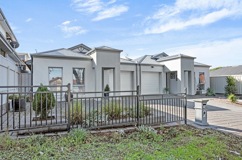 Photo - 48A Seaview Road, Victor Harbor SA 5211 - Image 1