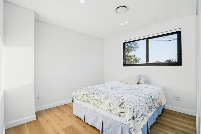 Photo - 48B Margaret Street, Fairfield West NSW 2165 - Image 11