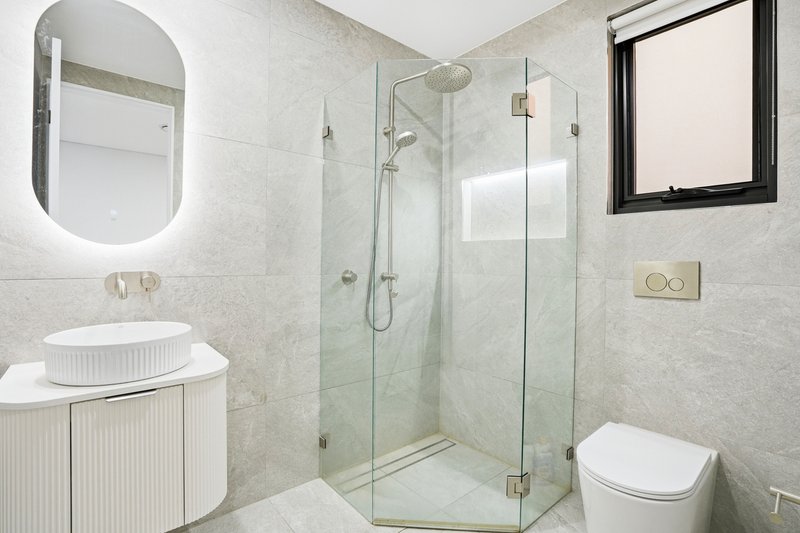 Photo - 48B Margaret Street, Fairfield West NSW 2165 - Image 13