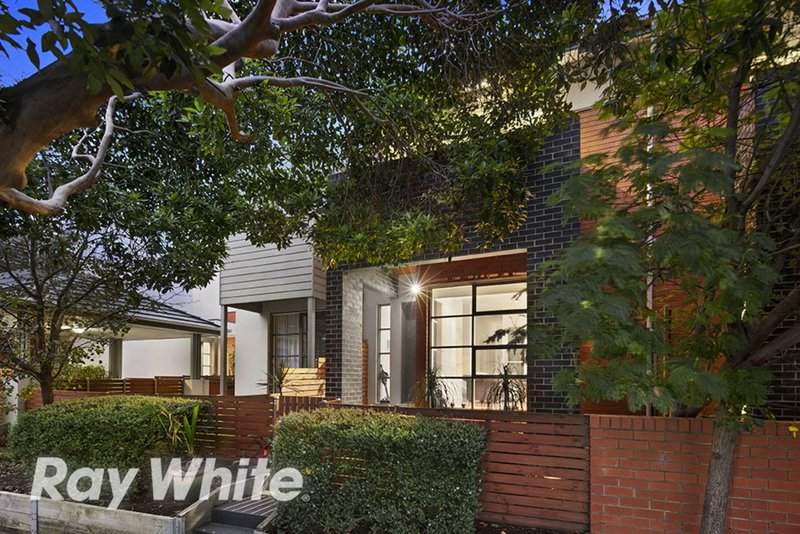 4/9-11 Manikato Avenue, Mordialloc VIC 3195