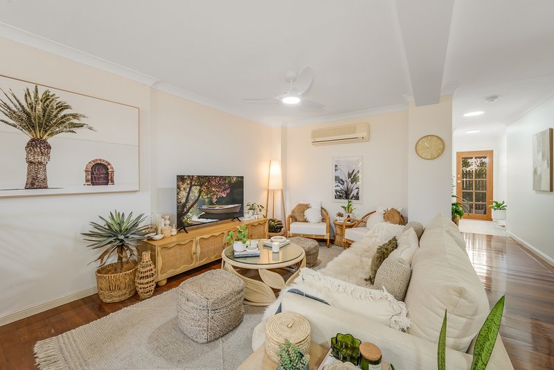 Photo - 4/9-15 Donkin Street, Scarborough QLD 4020 - Image 12