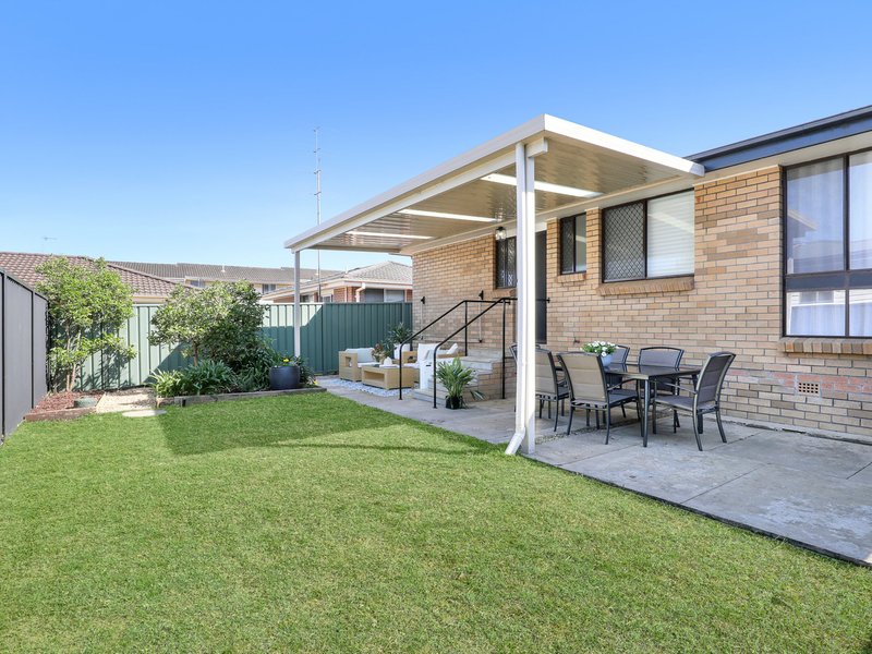 Photo - 49 - 49a Antrim Ave , Warilla NSW 2528 - Image 14