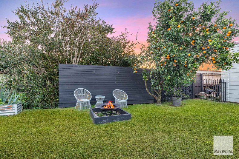 Photo - 49-51 Cane Street, Redland Bay QLD 4165 - Image 34