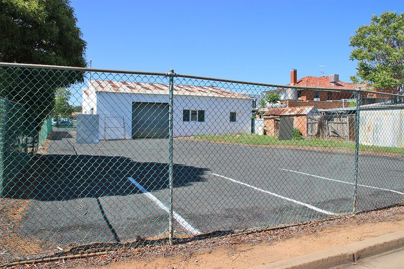 Photo - 49-51 Cassilis Street, Coonabarabran NSW 2357 - Image 12