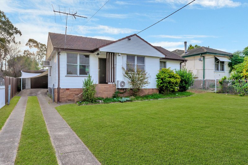 Photo - 49 Aberdeen Road, Busby NSW 2168 - Image 2