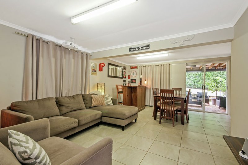 Photo - 49 Alexander Avenue, Kallangur QLD 4503 - Image 9