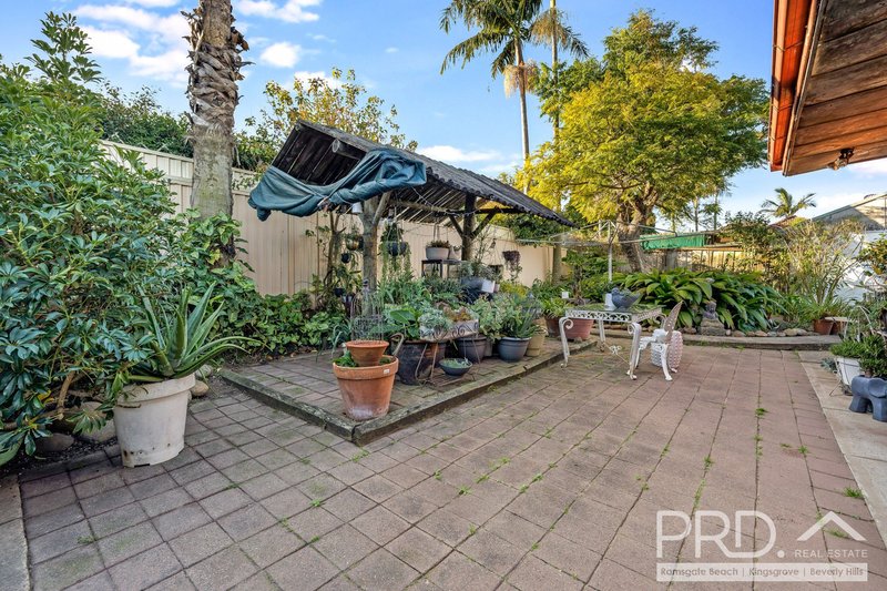 Photo - 49 Allambee Crescent, Beverly Hills NSW 2209 - Image 10