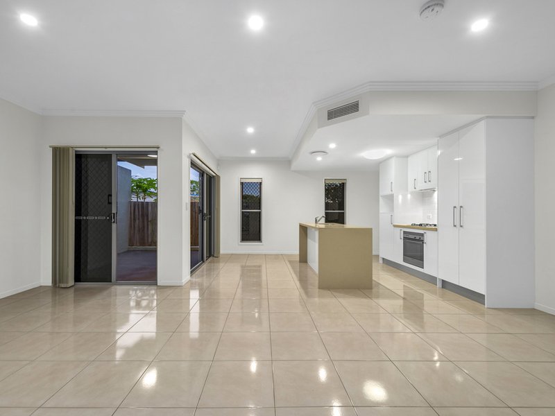 Photo - 49 Almond Street, Northgate QLD 4013 - Image 6