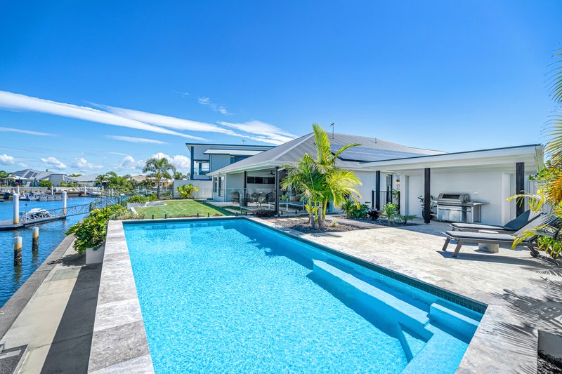 Photo - 49 Aquila Circuit, Banksia Beach QLD 4507 - Image 8