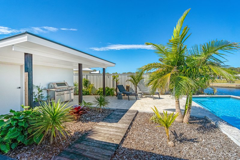 Photo - 49 Aquila Circuit, Banksia Beach QLD 4507 - Image 21