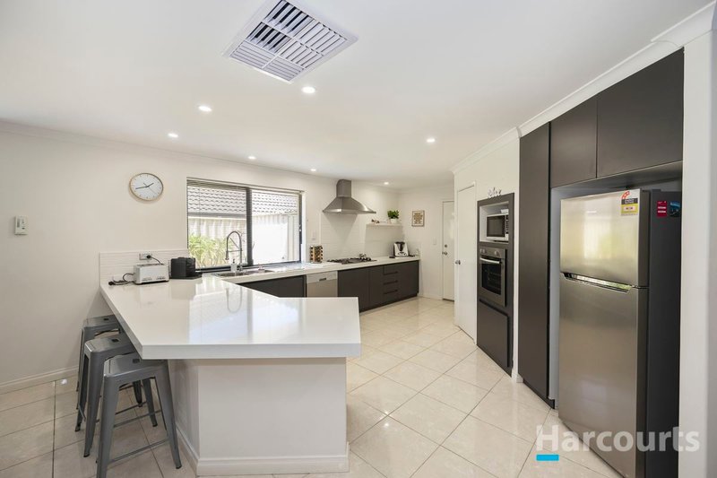 Photo - 49 Archimedes Crescent, Tapping WA 6065 - Image 7