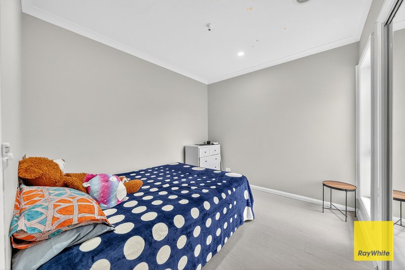 Photo - 49 Arkins Circuit, Tarneit VIC 3029 - Image 11