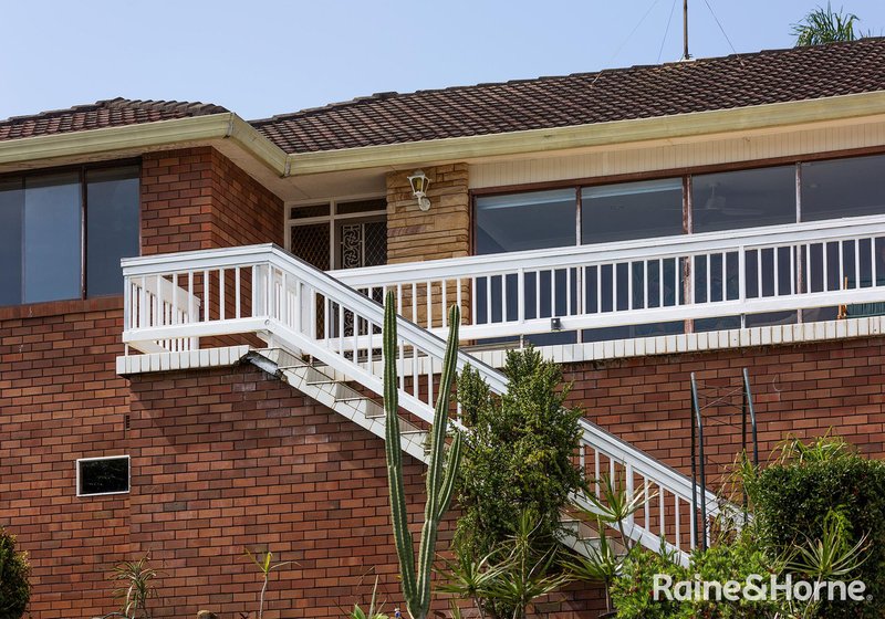 Photo - 49 Armstrong Avenue, Gerringong NSW 2534 - Image 3