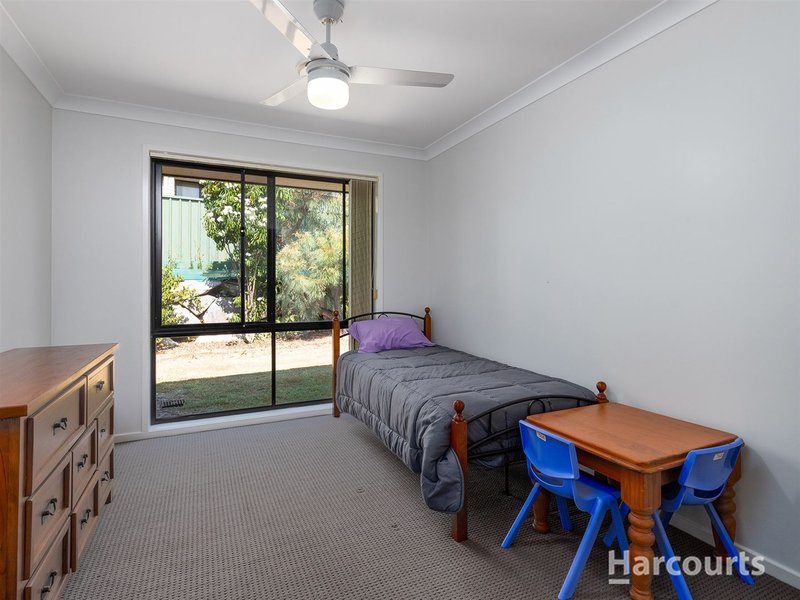 Photo - 49 Ashford Circuit, Petrie QLD 4502 - Image 11