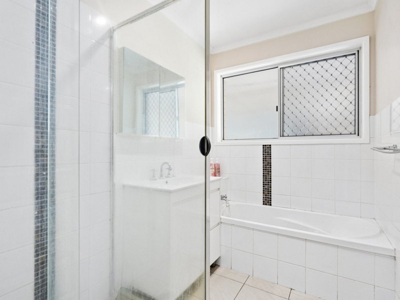 Photo - 49 Ashford Road, Helensvale QLD 4212 - Image 6