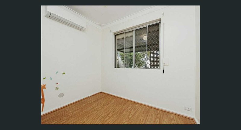 Photo - 49 Asteroid Way, Carlisle WA 6101 - Image 4