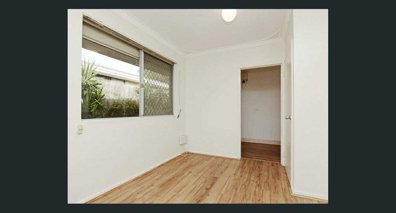 Photo - 49 Asteroid Way, Carlisle WA 6101 - Image 5