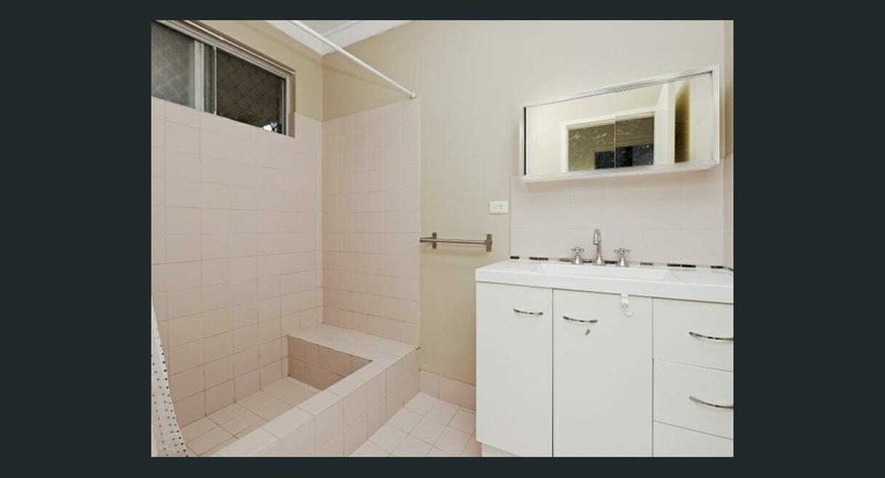 Photo - 49 Asteroid Way, Carlisle WA 6101 - Image 7