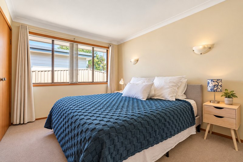 Photo - 49 Audie Parade, Berkeley Vale NSW 2261 - Image 5