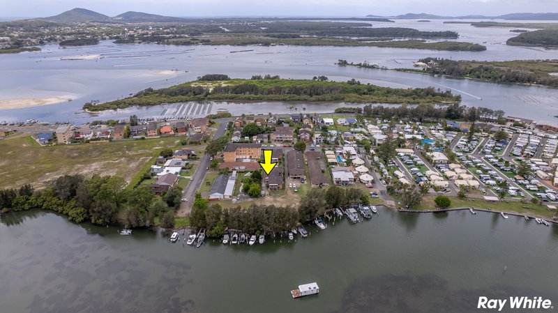 Photo - 4/9 Baird Street, Tuncurry NSW 2428 - Image 9