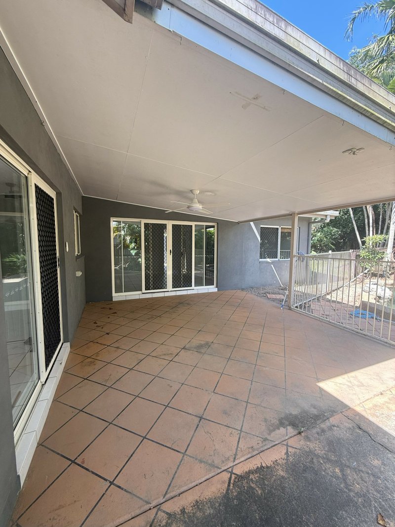 Photo - 49 Banning Avenue, Brinsmead QLD 4870 - Image 9