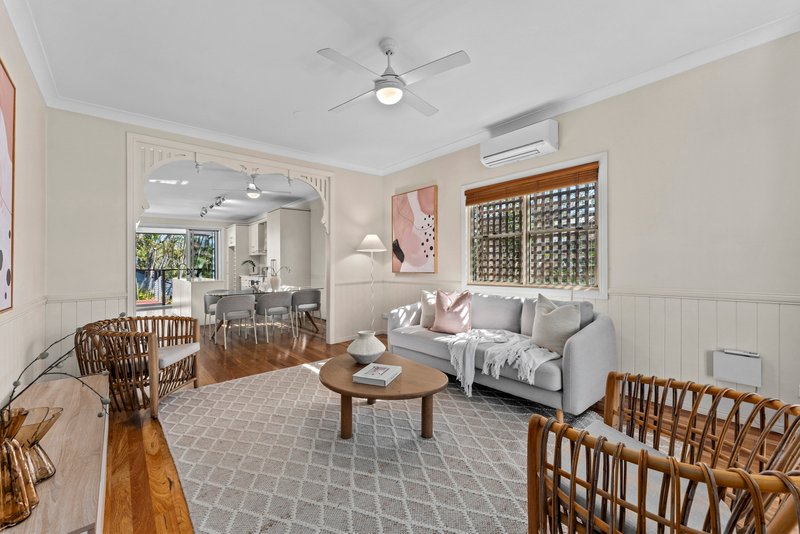 Photo - 49 Baringa Street, Morningside QLD 4170 - Image 4