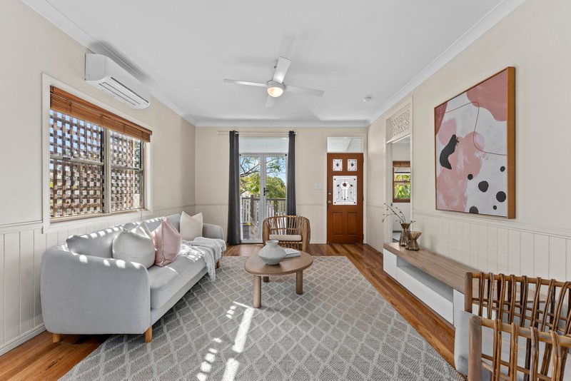Photo - 49 Baringa Street, Morningside QLD 4170 - Image 5