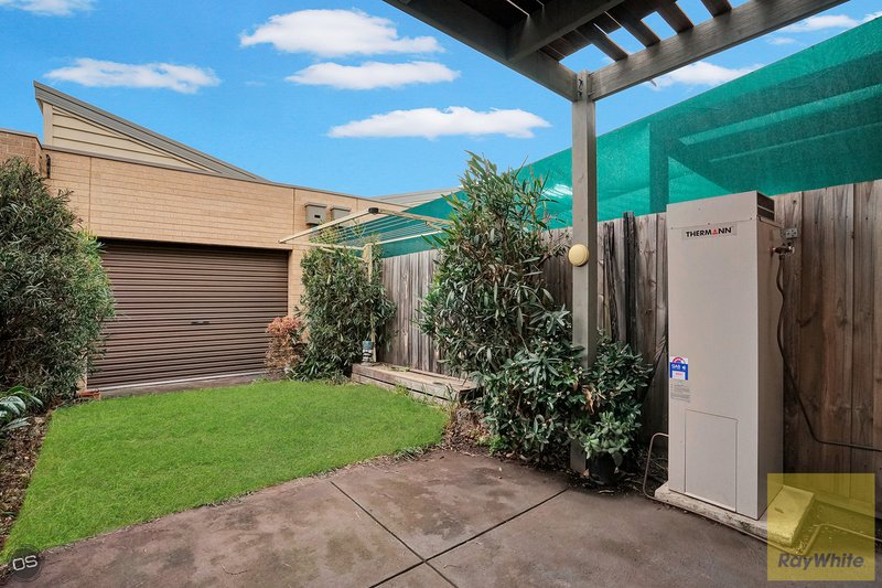 Photo - 49 Barron Street, Tarneit VIC 3029 - Image 8