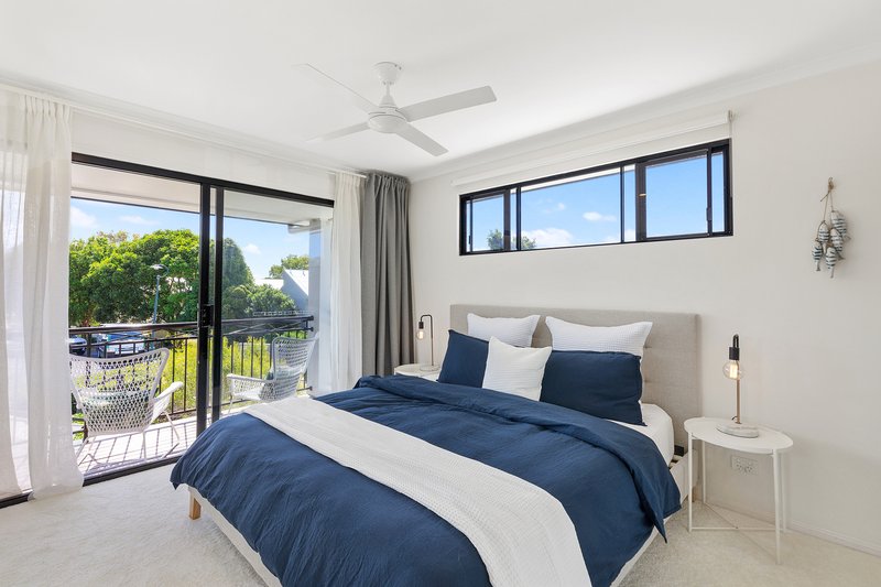 Photo - 4/9 Beacon Court, Sunrise Beach QLD 4567 - Image 11