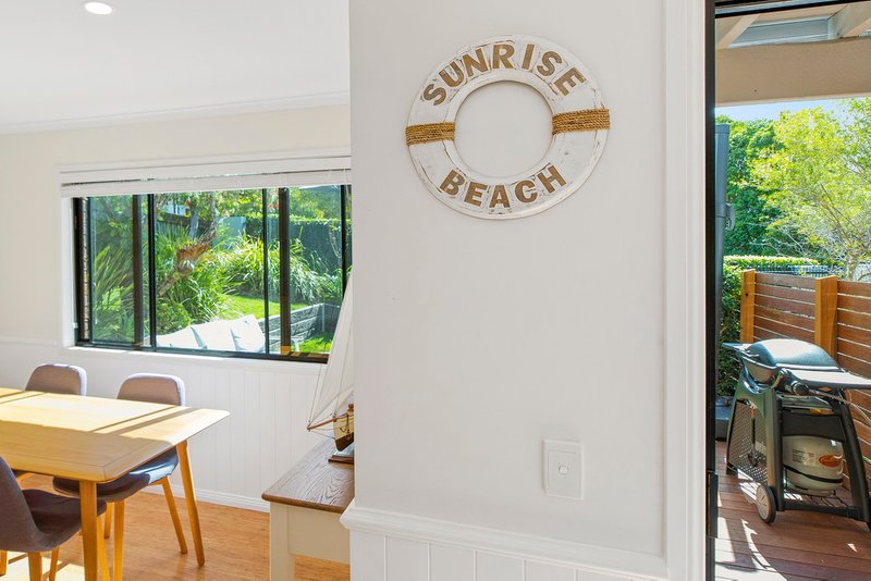 Photo - 4/9 Beacon Court, Sunrise Beach QLD 4567 - Image 6