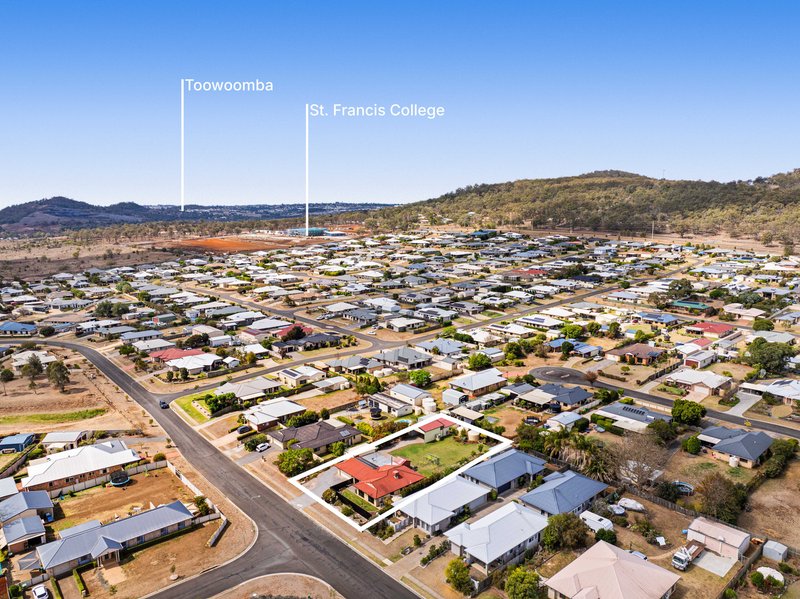 Photo - 49 Belclaire Drive, Westbrook QLD 4350 - Image 19