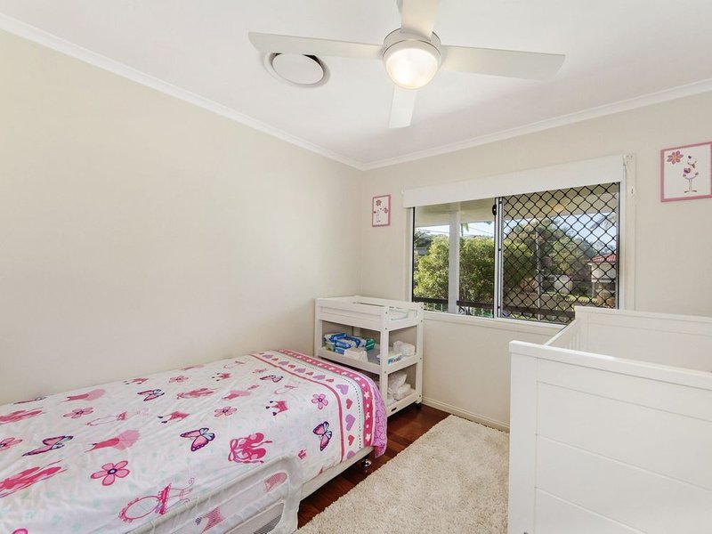 Photo - 49 Ben Street, Chermside West QLD 4032 - Image 7