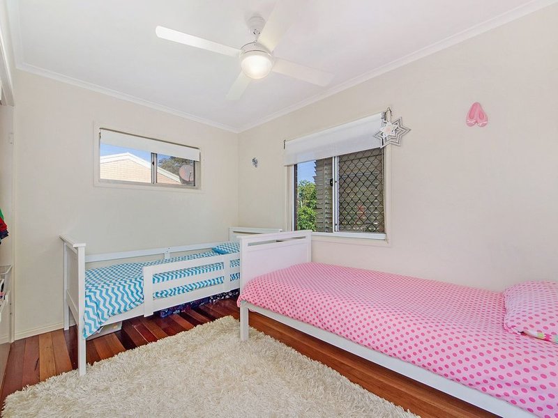 Photo - 49 Ben Street, Chermside West QLD 4032 - Image 8