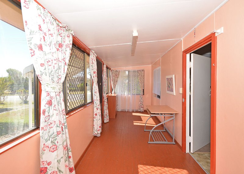 Photo - 49 Bideford Street, Torquay QLD 4655 - Image 7