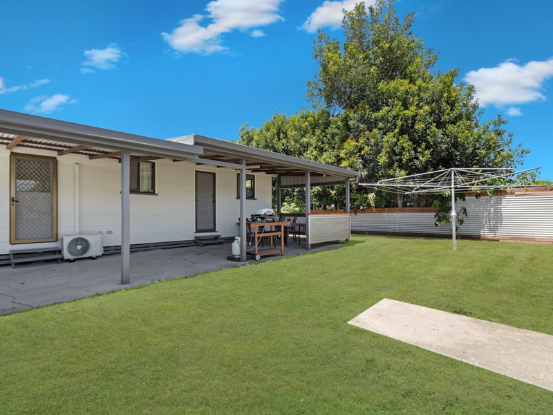 Photo - 49 Bideford Street, Torquay QLD 4655 - Image 16